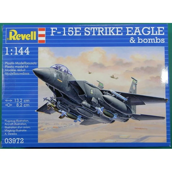 1/144 F15E Strike Eagle & Bombs Model Set