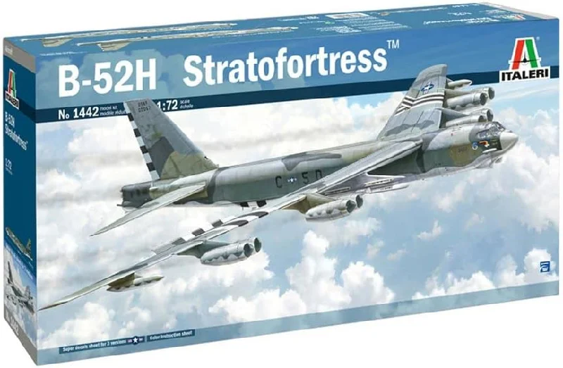 B-52H Stratofortress (1/72 Scale) Aircraft Model Kit