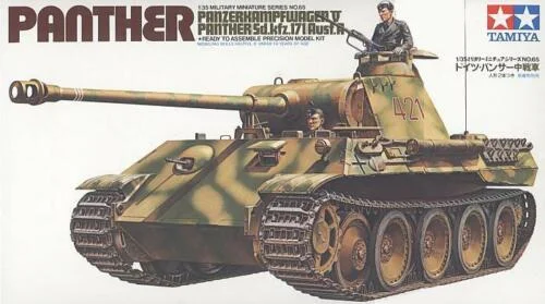 German Panther Tank (1/35 Scale) Plastic Military Model Kit