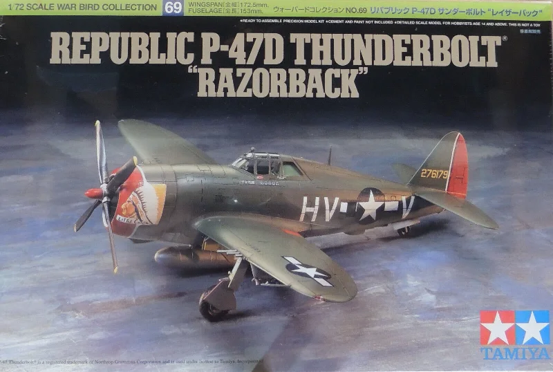 Republic P-47D Thunderbolt "Razorback" (1/72 Scale) Plastic Aircraft Model Kit